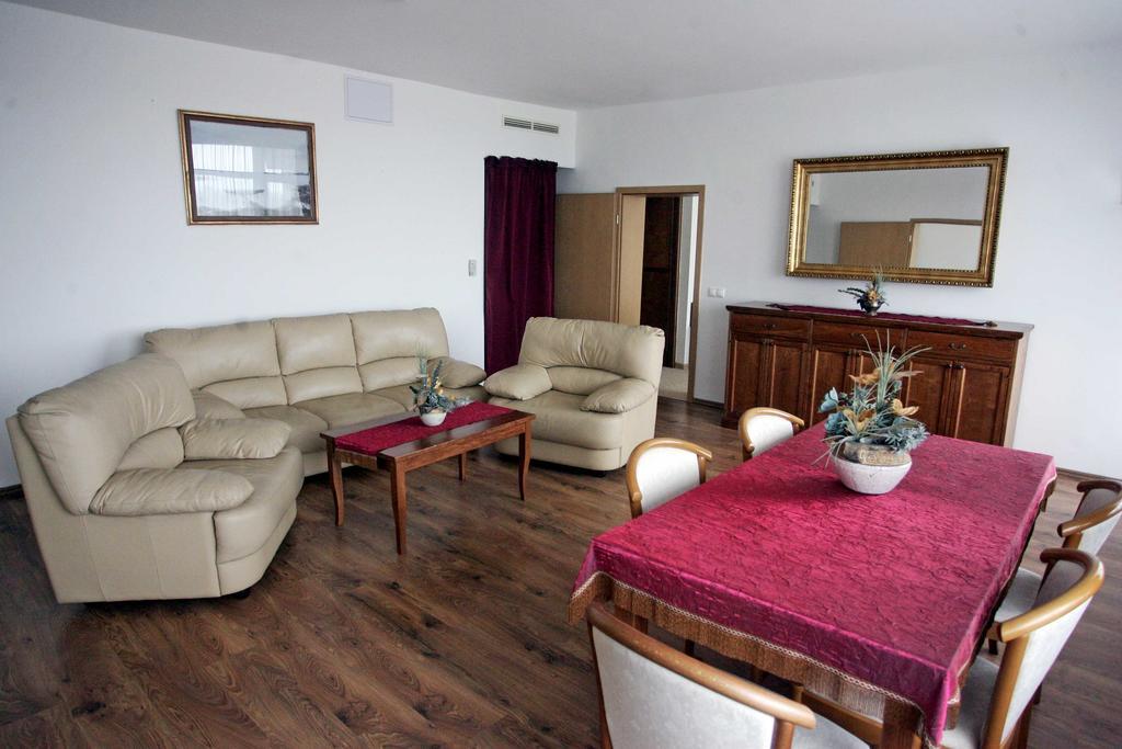 Hotel Claudius Szombathely Rum bild