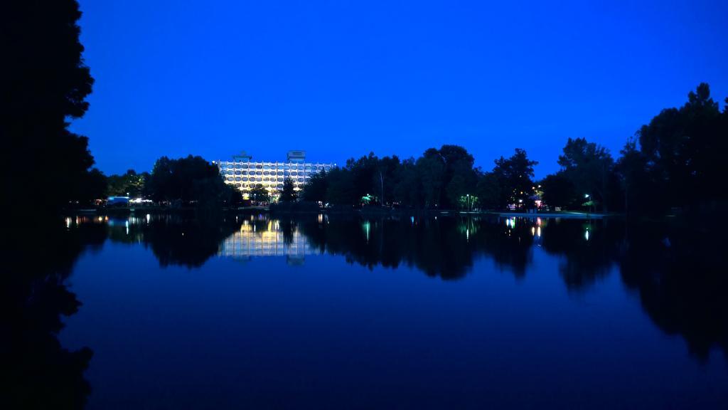 Hotel Claudius Szombathely Exteriör bild